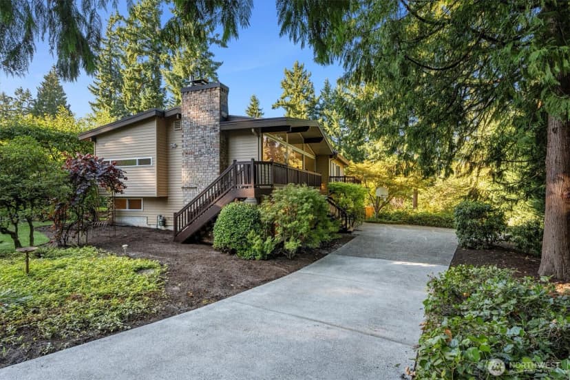 Property photo for 10824 Se 23rd Street, Bellevue photo 37