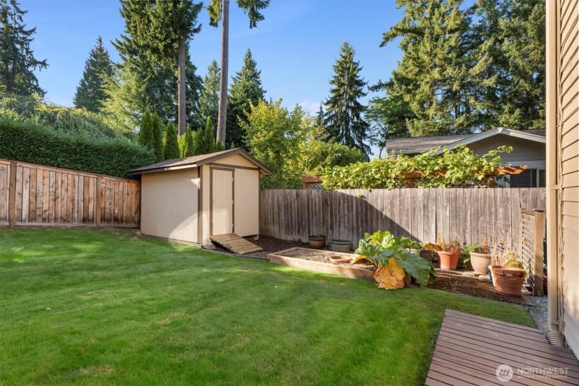Property photo for 10824 Se 23rd Street, Bellevue photo 36