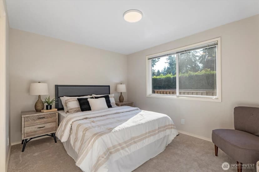 Property photo for 10824 Se 23rd Street, Bellevue photo 19