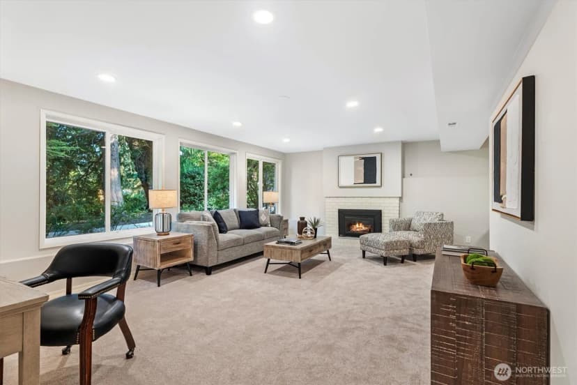 Property photo for 10824 Se 23rd Street, Bellevue photo 21