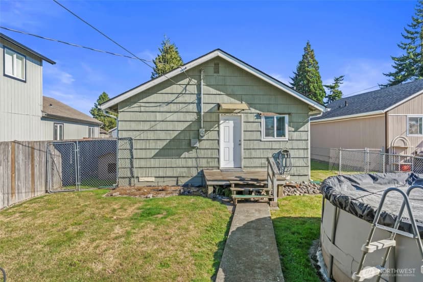 Property photo for 349 27th Avenue, Longview photo 18