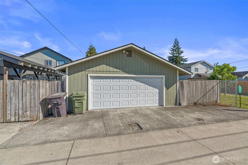 Property photo for 349 27th Avenue, Longview photo 23