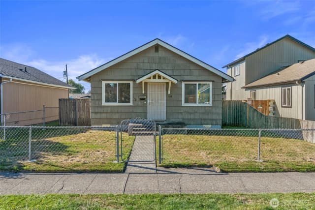 Property photo for 349 27th Avenue, Longview