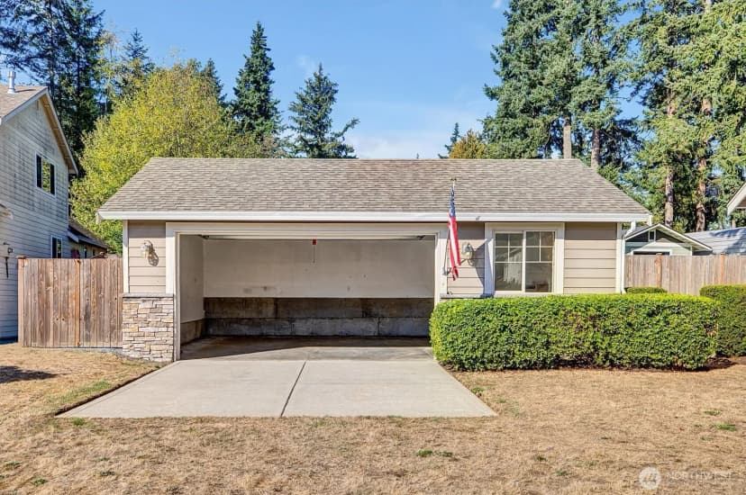 Property photo for 18614 57th Place W, Lynnwood photo 35