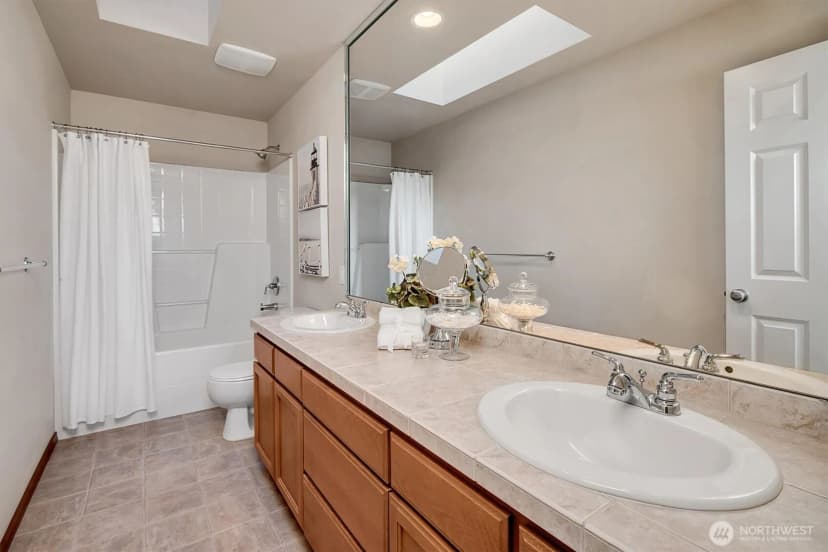 Property photo for 18614 57th Place W, Lynnwood photo 28