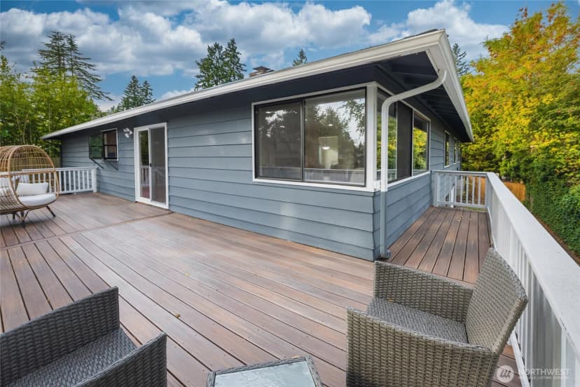 Property photo for 17127 Ne 8th Place, Bellevue photo 27