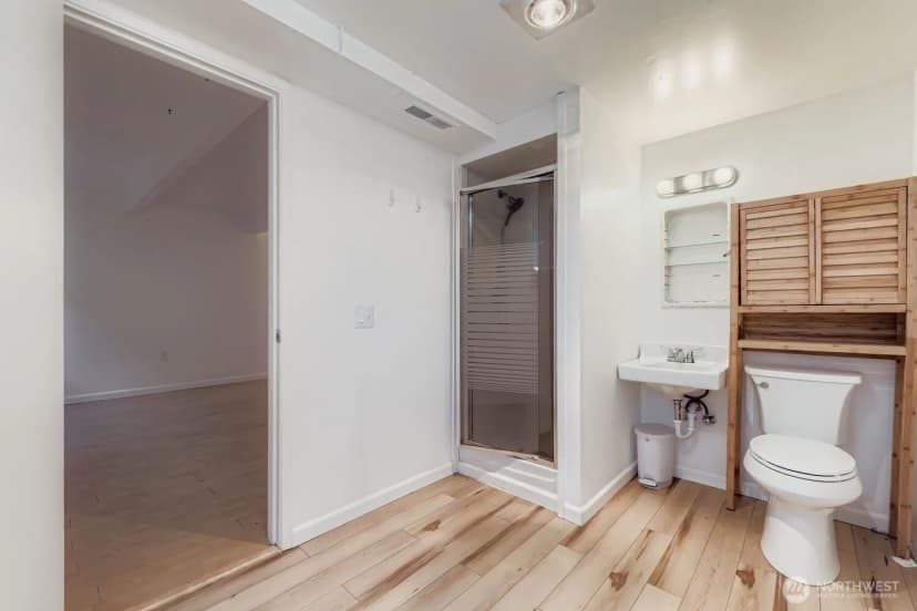 Property photo for 14243 Se 14th Street, Bellevue photo 22