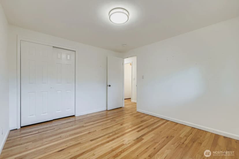 Property photo for 14243 Se 14th Street, Bellevue photo 12