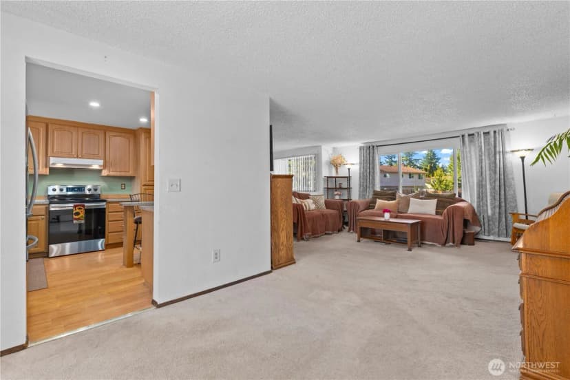 Property photo for 21826 123rd Place Se, Kent photo 8