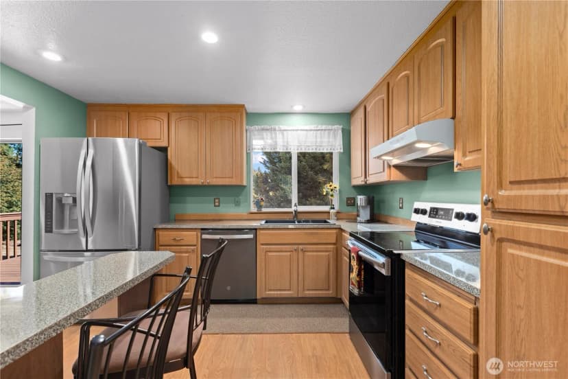Property photo for 21826 123rd Place Se, Kent photo 13