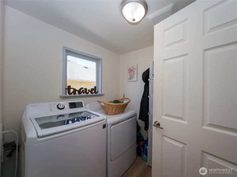 Property photo for 318 S French Avenue, Arlington photo 10