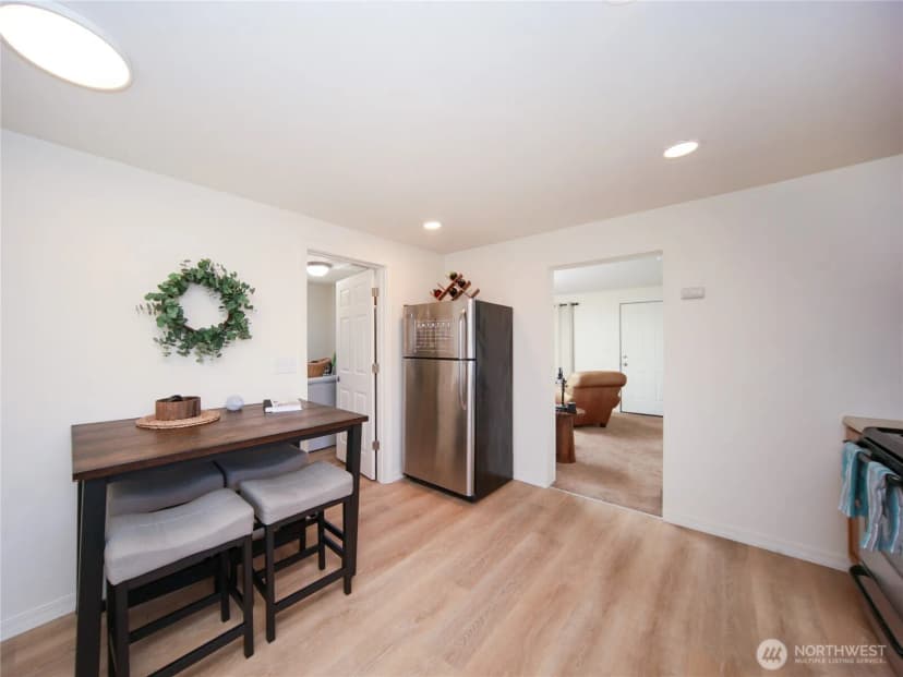 Property photo for 318 S French Avenue, Arlington photo 8
