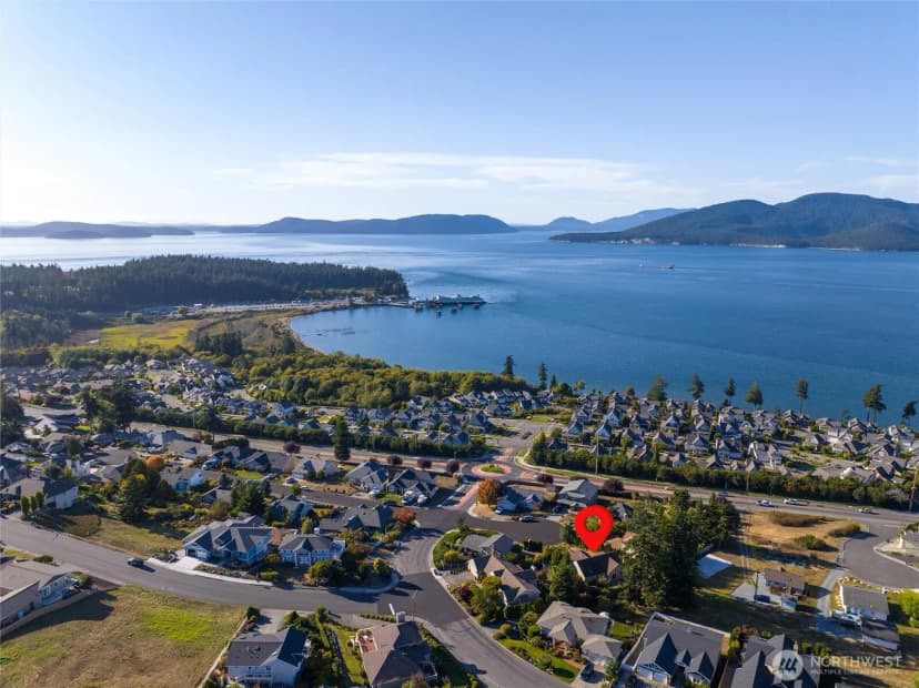 Property photo for 4503 Camano Place, Anacortes photo 31