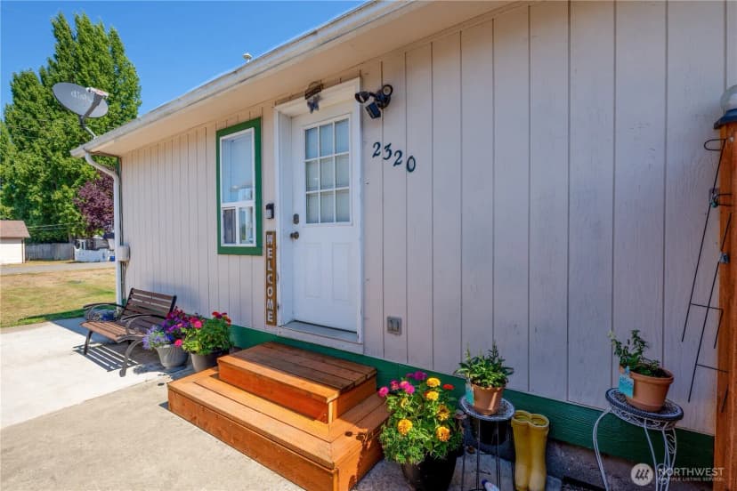 Property photo for 2320 E 5th Avenue, Port Angeles photo 3