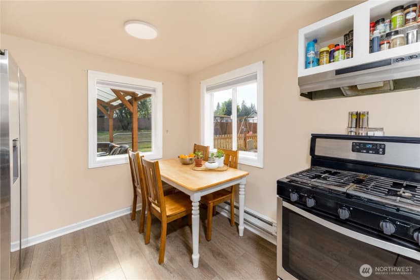 Property photo for 2320 E 5th Avenue, Port Angeles photo 14