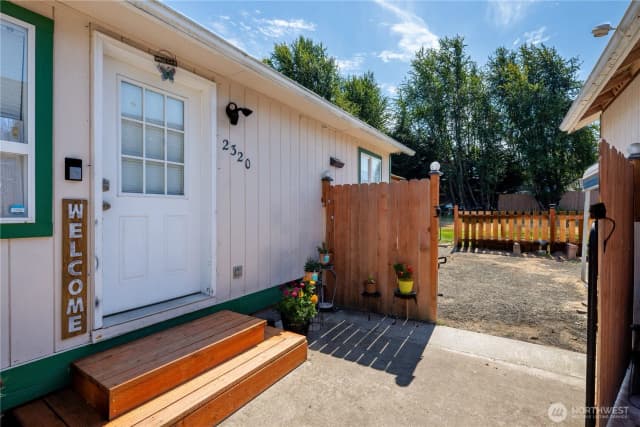 Property photo for 2320 E 5th Avenue, Port Angeles photo 5
