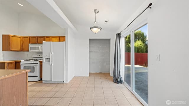 Property photo for 247 Nw Laurella Ln, College Place photo 5