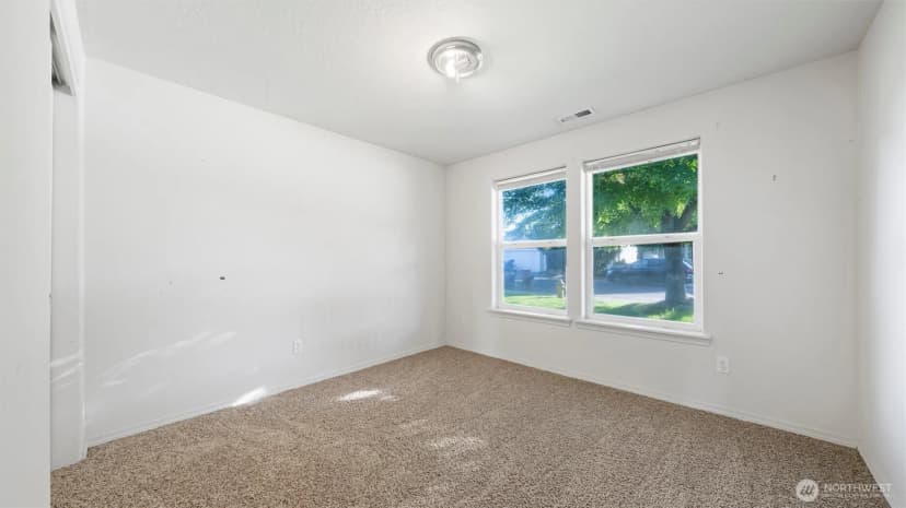 Property photo for 247 Nw Laurella Ln, College Place photo 15