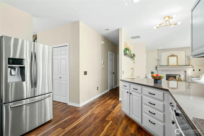 Property photo for 11619 23rd Drive Se, Everett photo 10