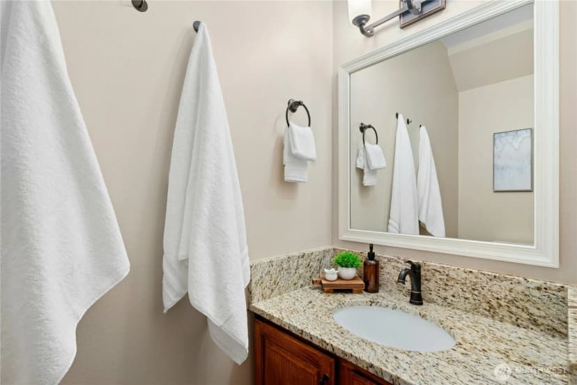 Property photo for 11619 23rd Drive Se, Everett photo 14