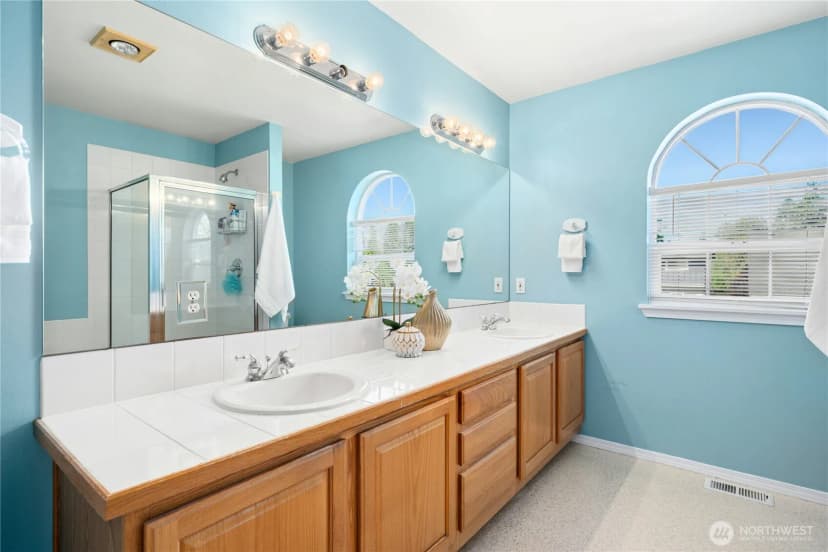 Property photo for 11619 23rd Drive Se, Everett photo 18