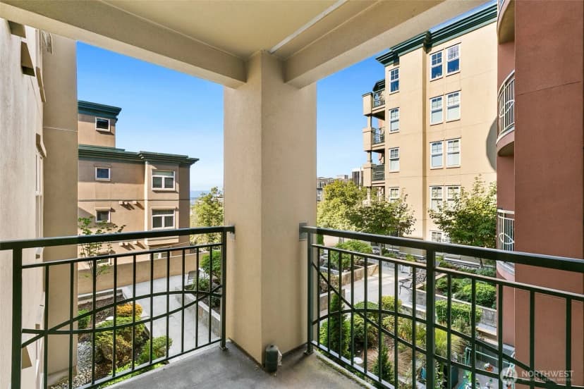 Property photo for 123 Queen Anne Avenue N #304, Seattle photo 7