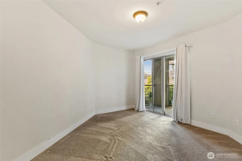 Property photo for 123 Queen Anne Avenue N #304, Seattle photo 19