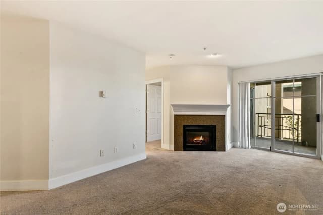 Property photo for 123 Queen Anne Avenue N #304, Seattle photo 5