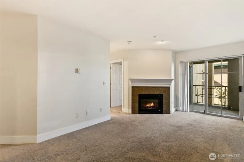 Property photo for 123 Queen Anne Avenue N #304, Seattle photo 5