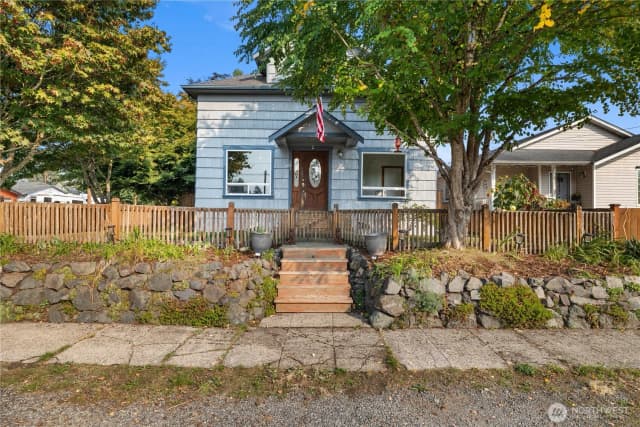 Property photo for 201 S Kentucky Avenue, Granite Falls