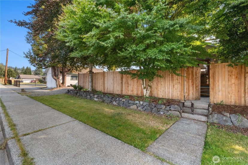 Property photo for 201 S Kentucky Avenue, Granite Falls photo 24