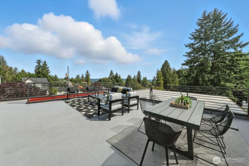Property photo for 9120 38th Avenue Ne, Seattle photo 29
