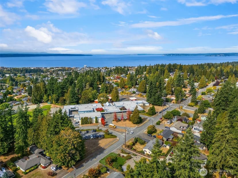 Property photo for 22121 96th Avenue W, Edmonds photo 36