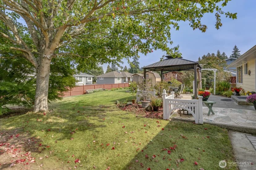 Property photo for 1719 Bailey Avenue, Everett photo 26
