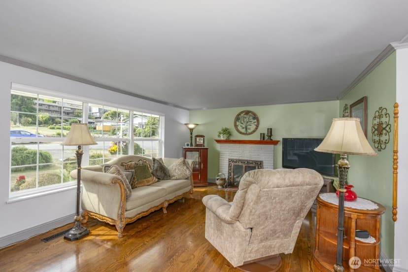 Property photo for 1719 Bailey Avenue, Everett photo 10