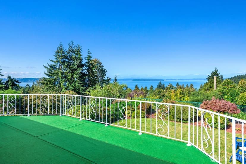 Property photo for 8877 42nd Avenue Sw, Seattle photo 10