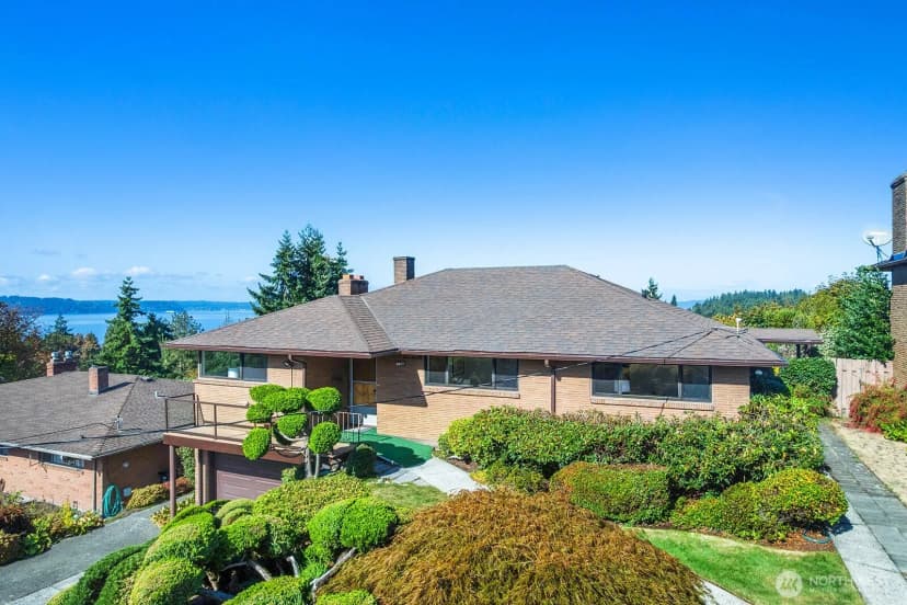 Property photo for 8877 42nd Avenue Sw, Seattle photo 18