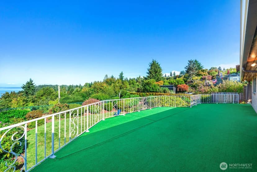 Property photo for 8877 42nd Avenue Sw, Seattle photo 12