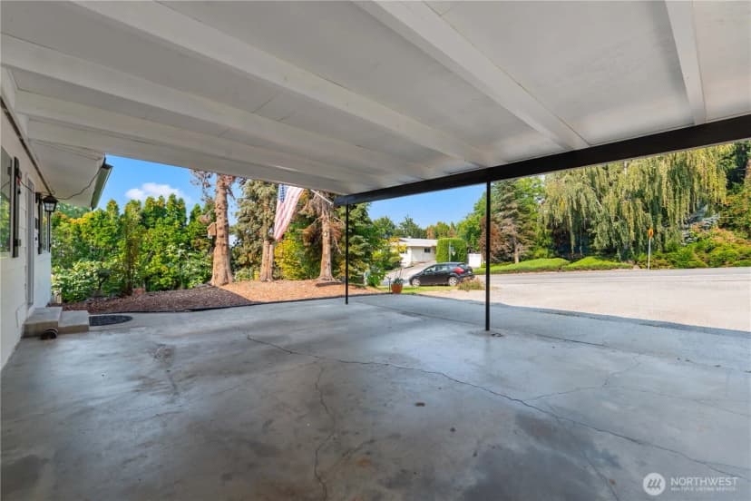 Property photo for 1718 8th St Ne, East Wenatchee photo 37