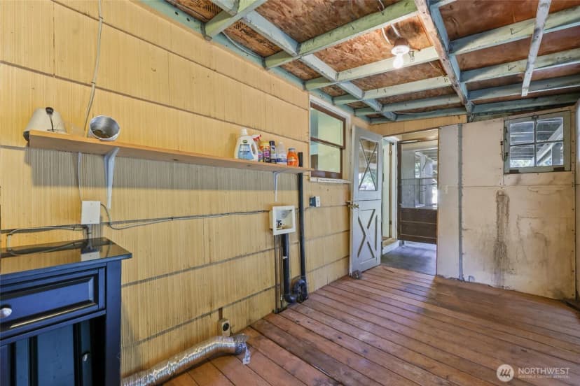 Property photo for 1910 Van Epps Street Se, Olympia photo 17