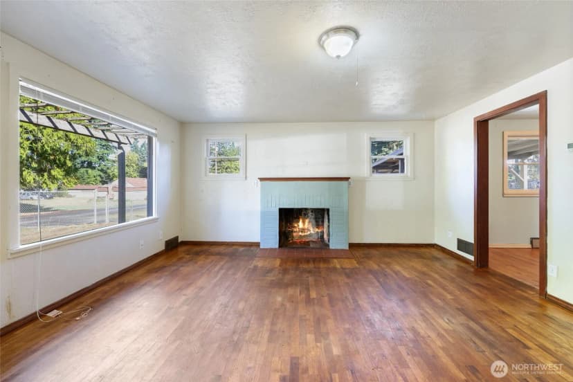 Property photo for 1910 Van Epps Street Se, Olympia photo 3