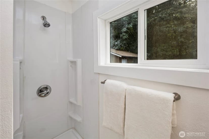 Property photo for 4020 N 34th Street, Tacoma photo 32