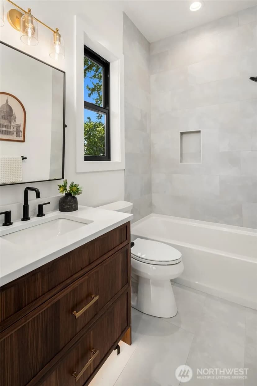 Property photo for 14424 Se 40th Street, Bellevue photo 17