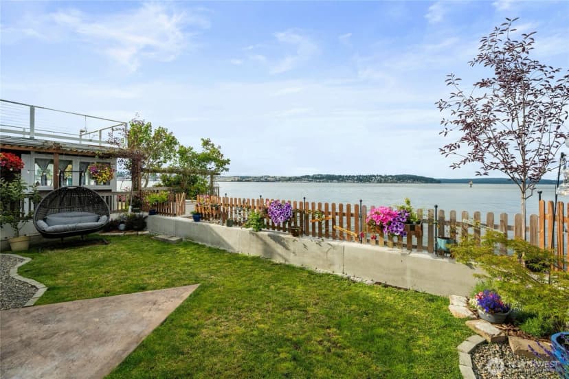 Property photo for 1811 Bay St, Port Orchard photo 35