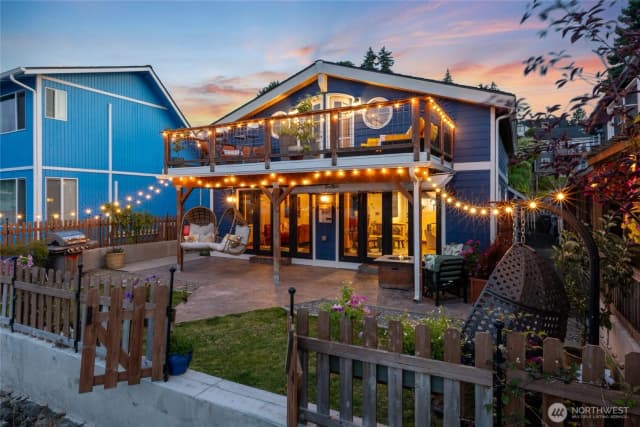 Property photo for 1811 Bay St, Port Orchard photo 3