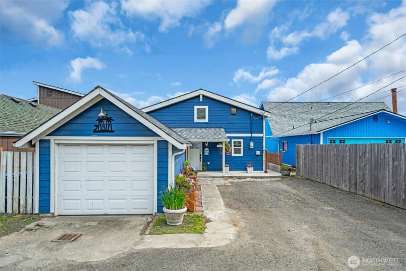 Property photo for 1811 Bay St, Port Orchard photo 38
