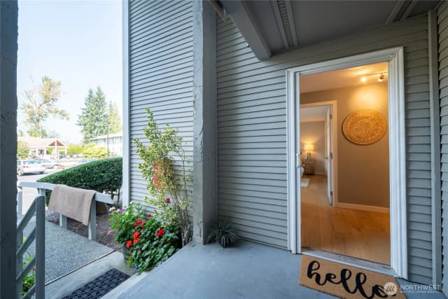 Property photo for 17407 Ne 45th Street #159, Redmond photo 2