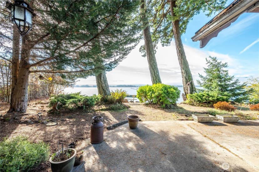 Property photo for 10 W Cape Horn Road, Cathlamet photo 24