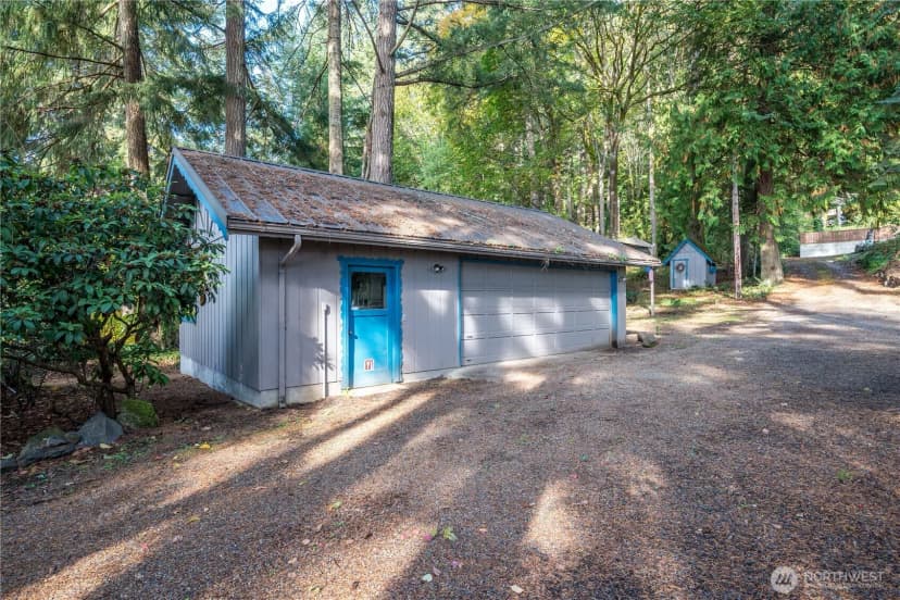 Property photo for 10 W Cape Horn Road, Cathlamet photo 4