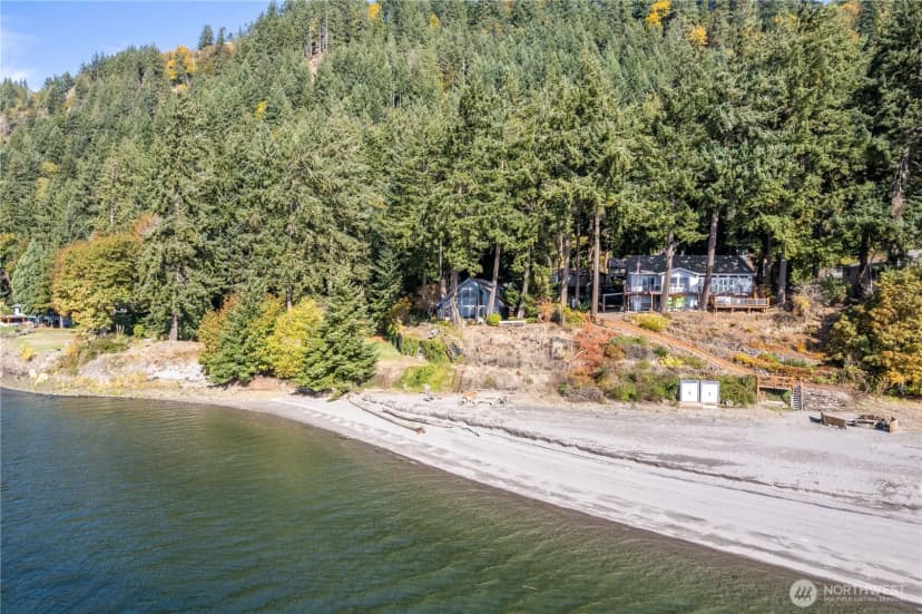 Property photo for 10 W Cape Horn Road, Cathlamet photo 30